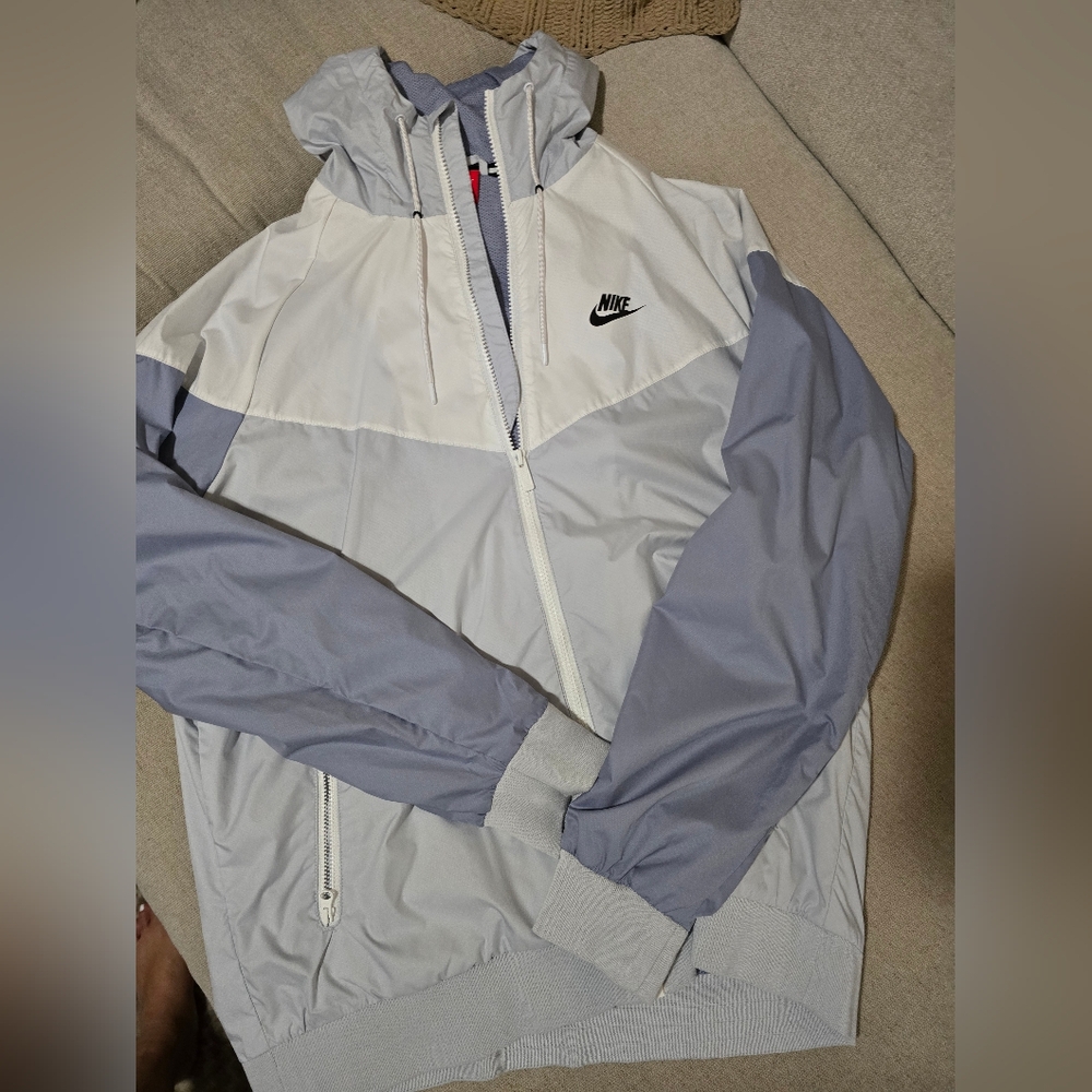 Nike Men's Gray and White Jacket